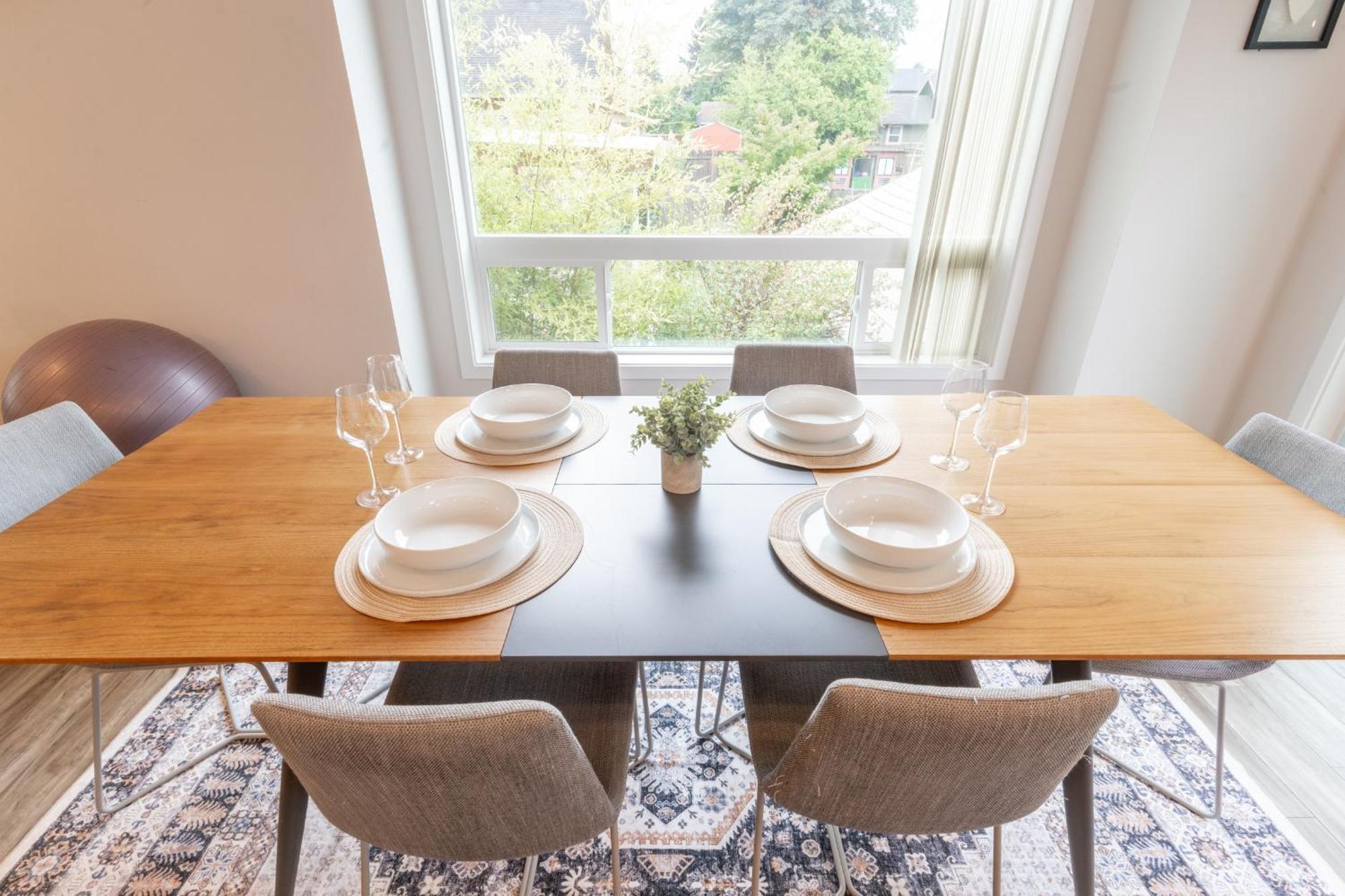 Comfy Family Home, Walkable Neighborhood + Patio! Portland Esterno foto