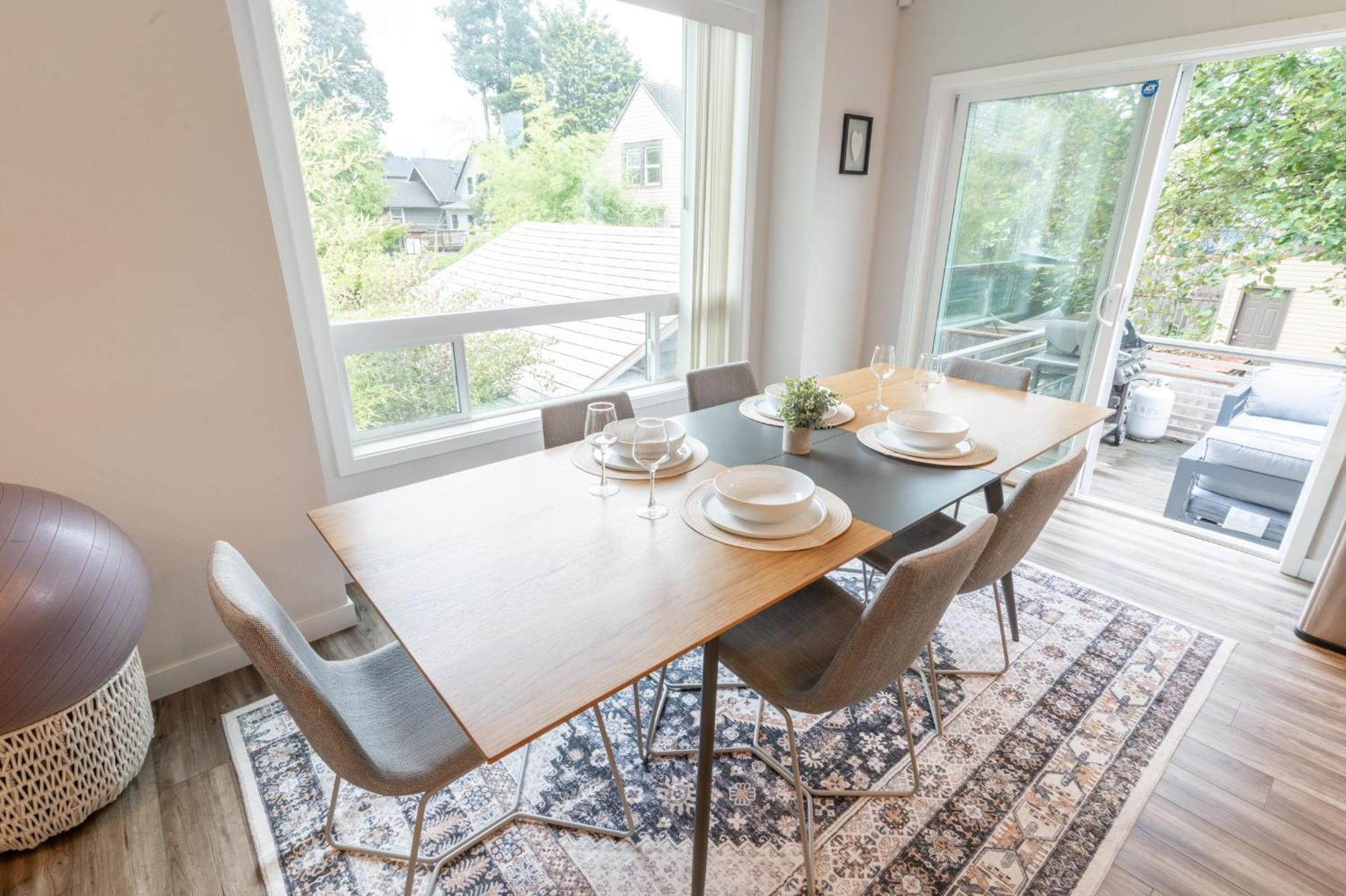 Comfy Family Home, Walkable Neighborhood + Patio! Portland Esterno foto