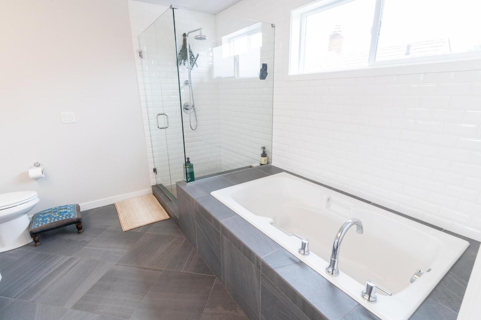 Comfy Family Home, Walkable Neighborhood + Patio! Portland Esterno foto
